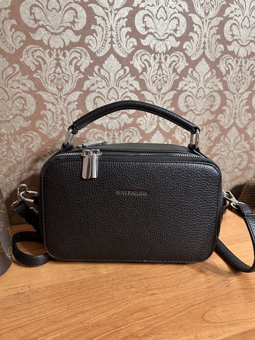 Сумка кросбоди удобная