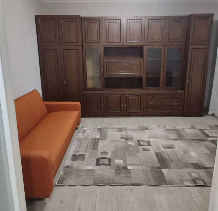 Двустаен имот в Зона Б-18