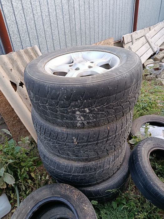 Продам шины в сборе 18