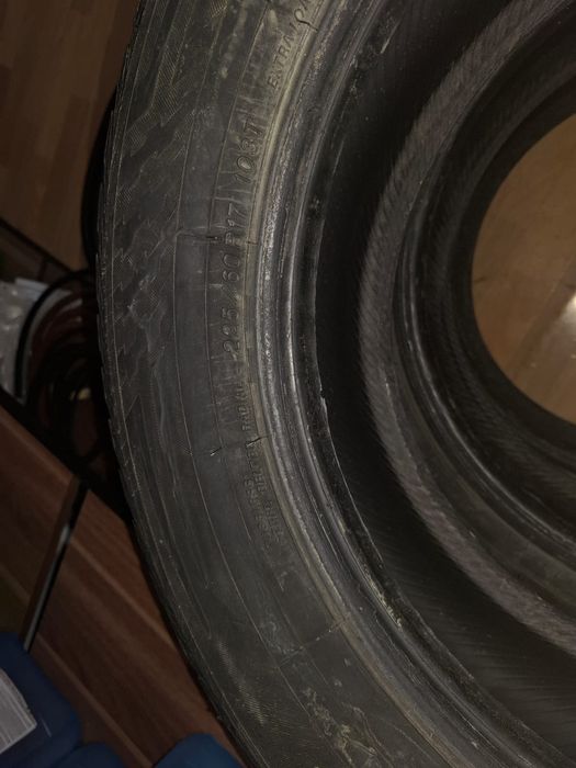 Продам резину ёкохама 225/60/17