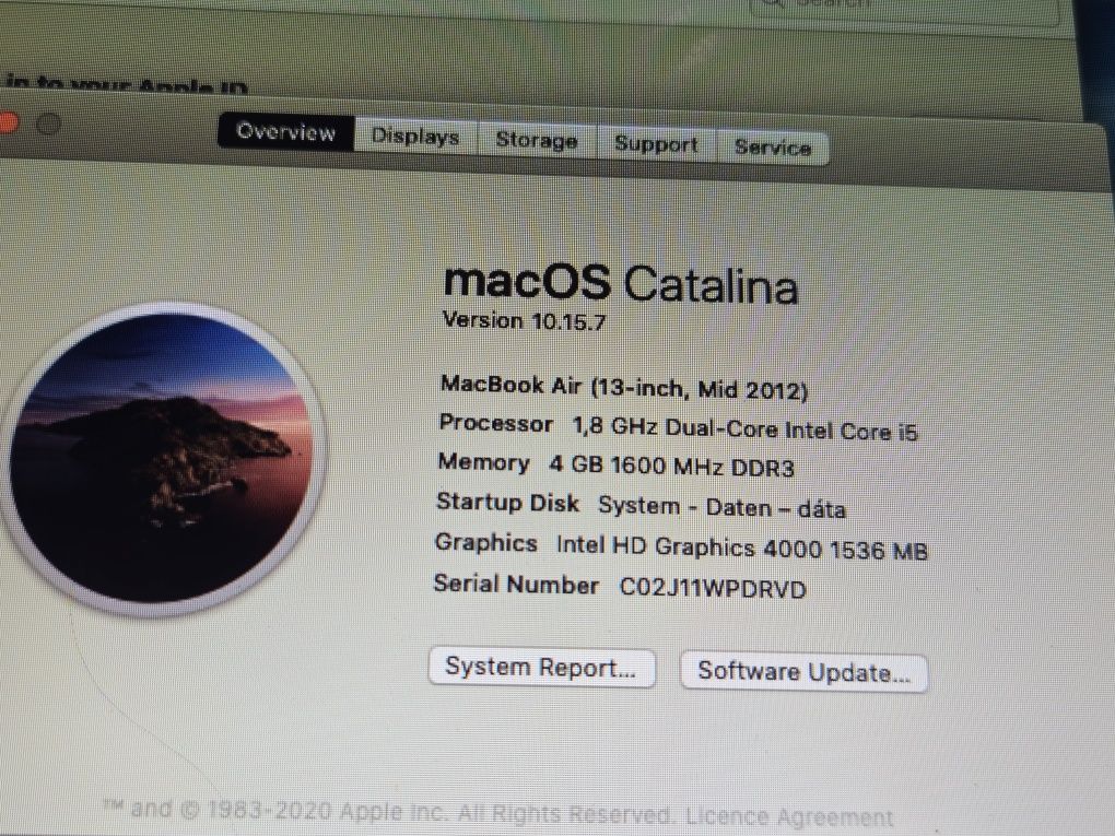 MacBook Air лаптоп
