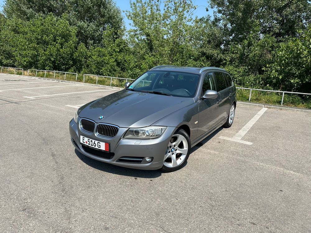 BMW 320i 150 cp Lifestyle 2012 Navi Bi Xenon Piele Angel Eyes German