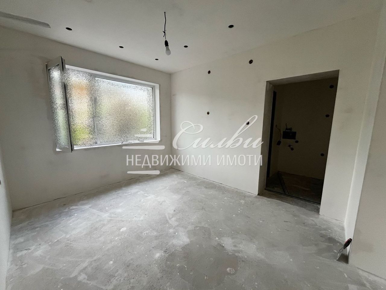Продава се Тристаен апартамент в Шумен, Херсон - 68 кв.м за 1875 €/кв.м - Снимка #3