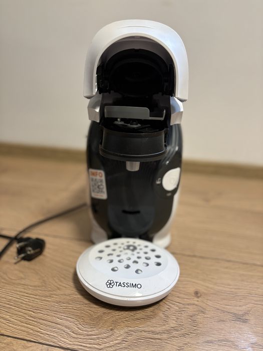 Vand 2 aparate de cafea