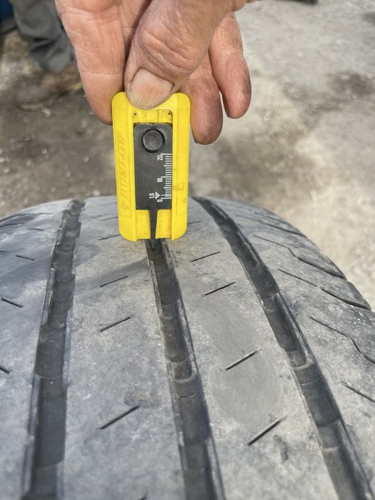 Vand 4 cauciucuri de vara