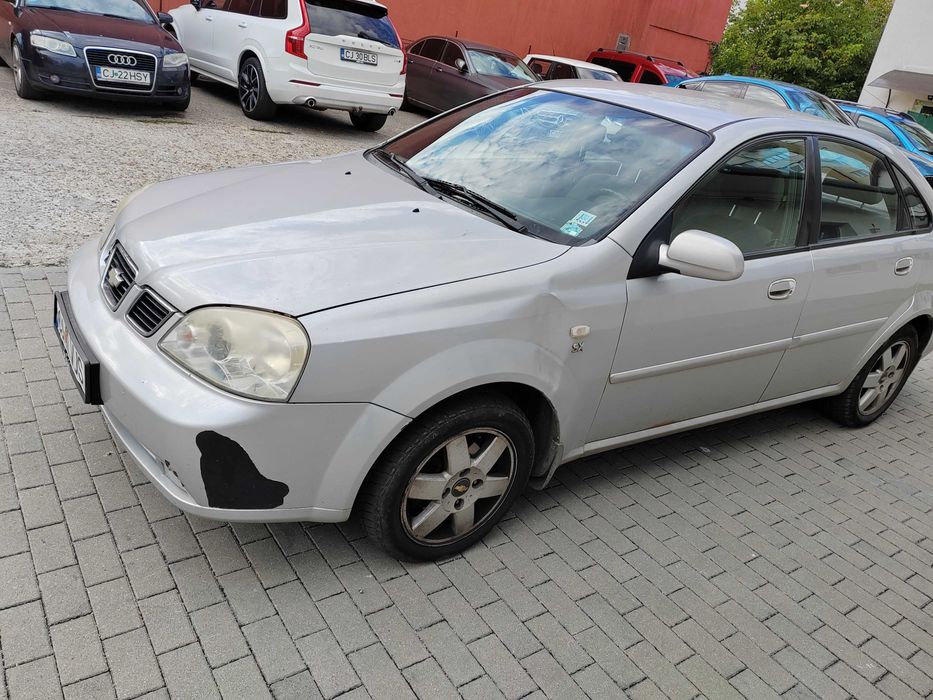 Vând Chevrolet Lacetti 2005 preț 3500 de lei negociabil