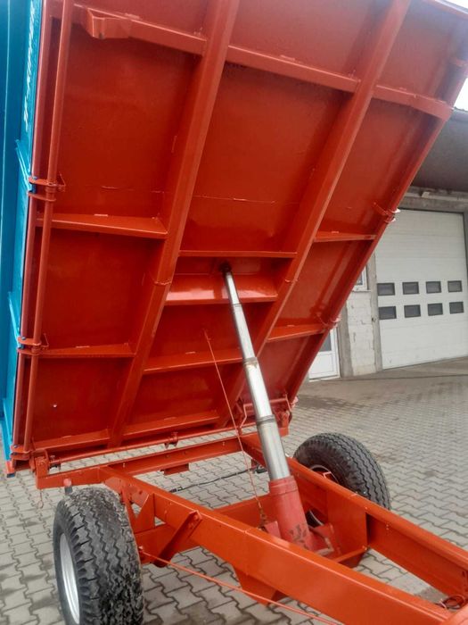 Remorca basculabila 3 părți