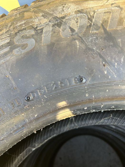 255/70/17-Bridgestone