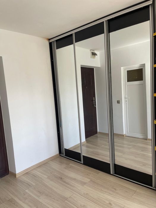 Garsoniera de vanzare