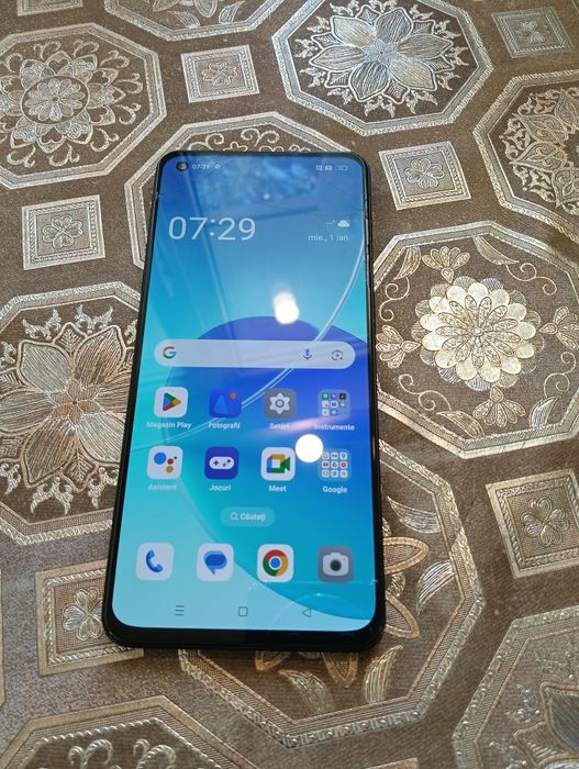 Vând oppo reno 6. 5g