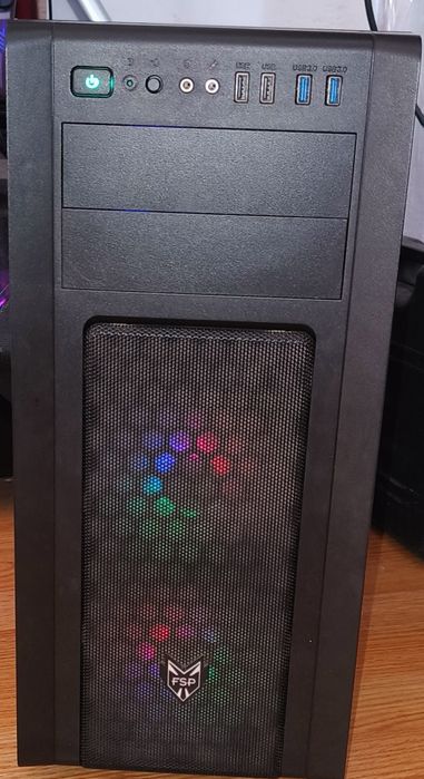 Carcasa PC fsp cu 5 ventilatoare și sursă 720 w