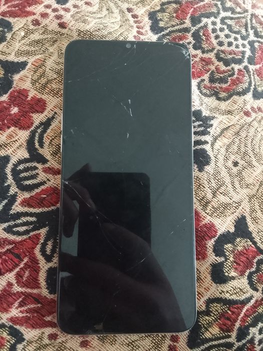 realme продаю срочно