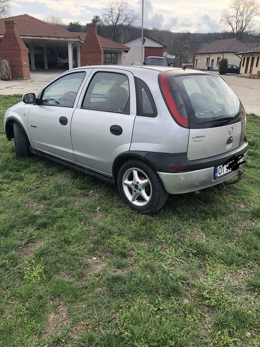 Vand Opel Corsa C 1.7