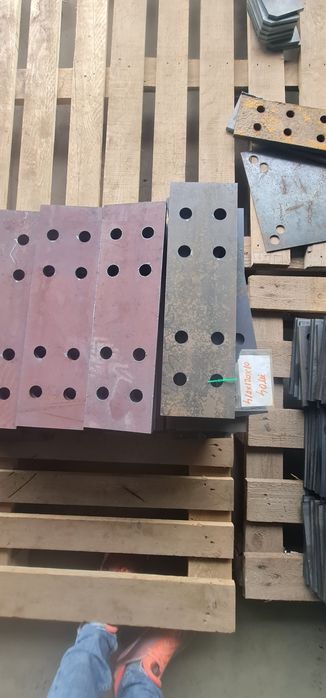 Confectionam structuri metalice in ateliere cu sudori profesionisti si