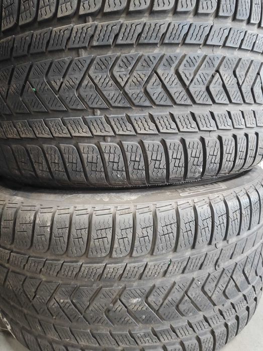 2бр. зимни гуми 285/35/20 Pirelli