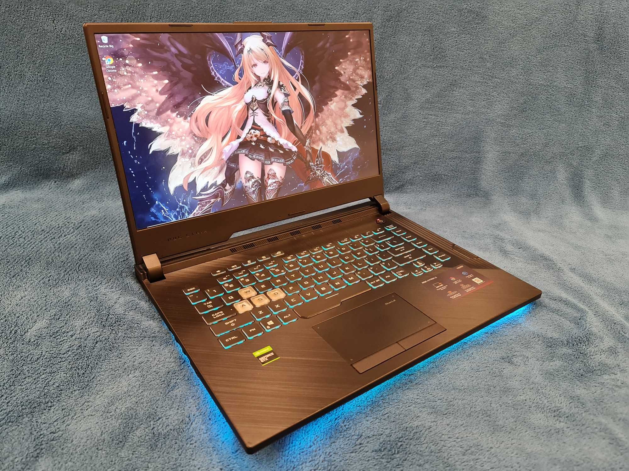 Laptop gaming Asus Rog intel core i7 9750H ,video GTX 1650, 16 gb ram