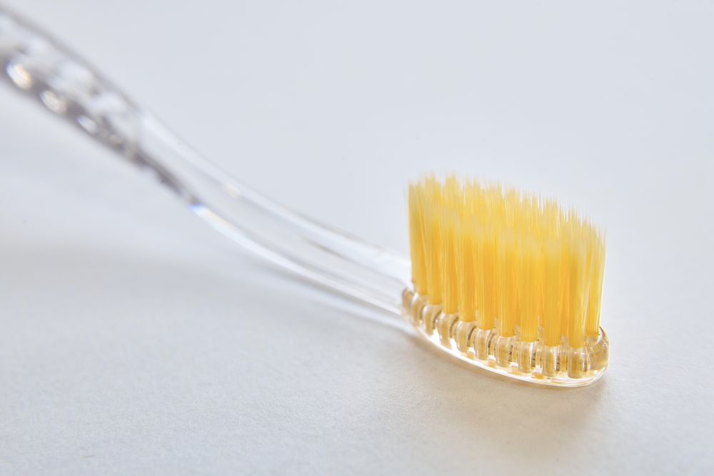 Зубная щетка Атоми