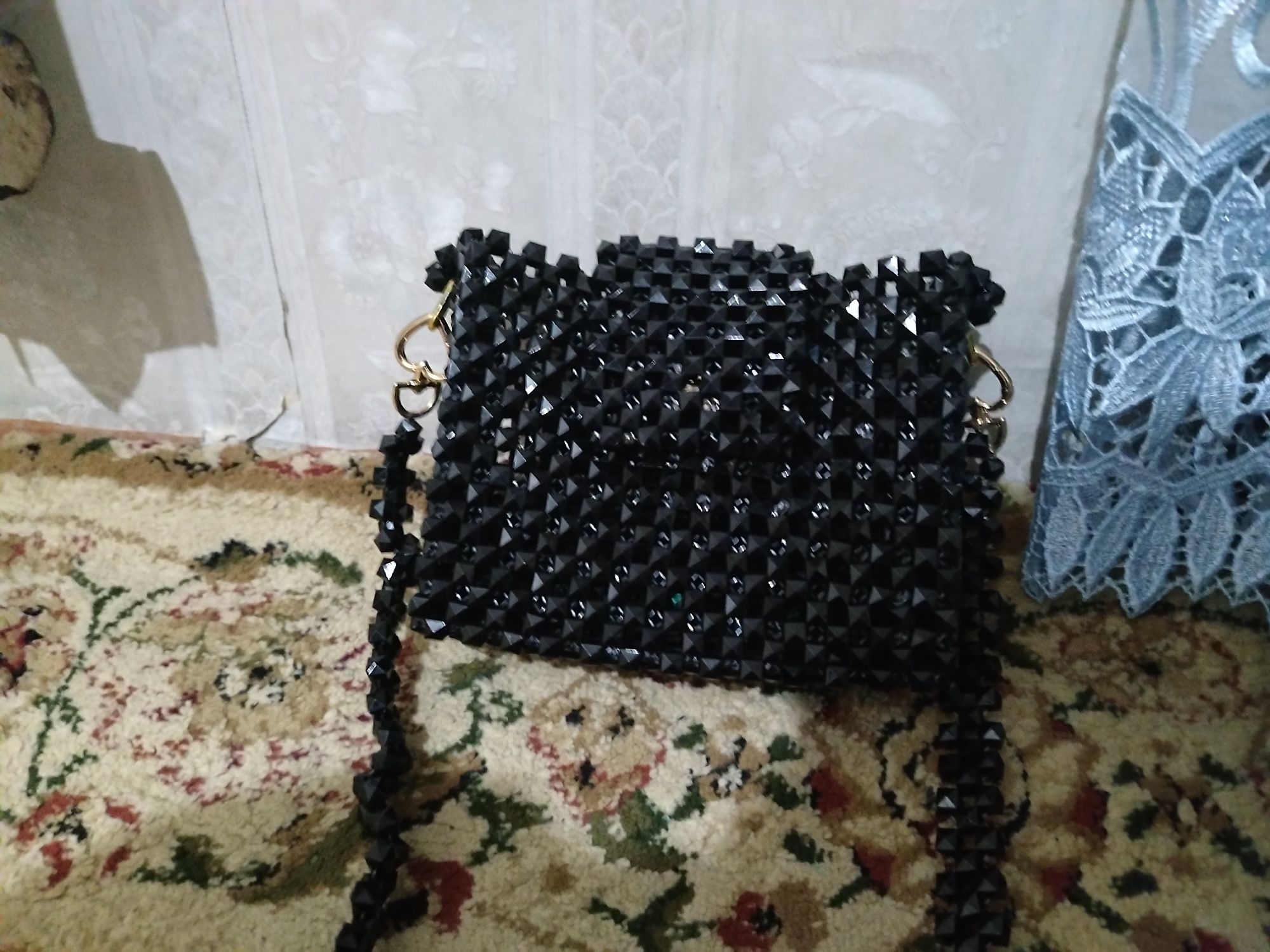 Sumka sotiladi 150 kelishamiz