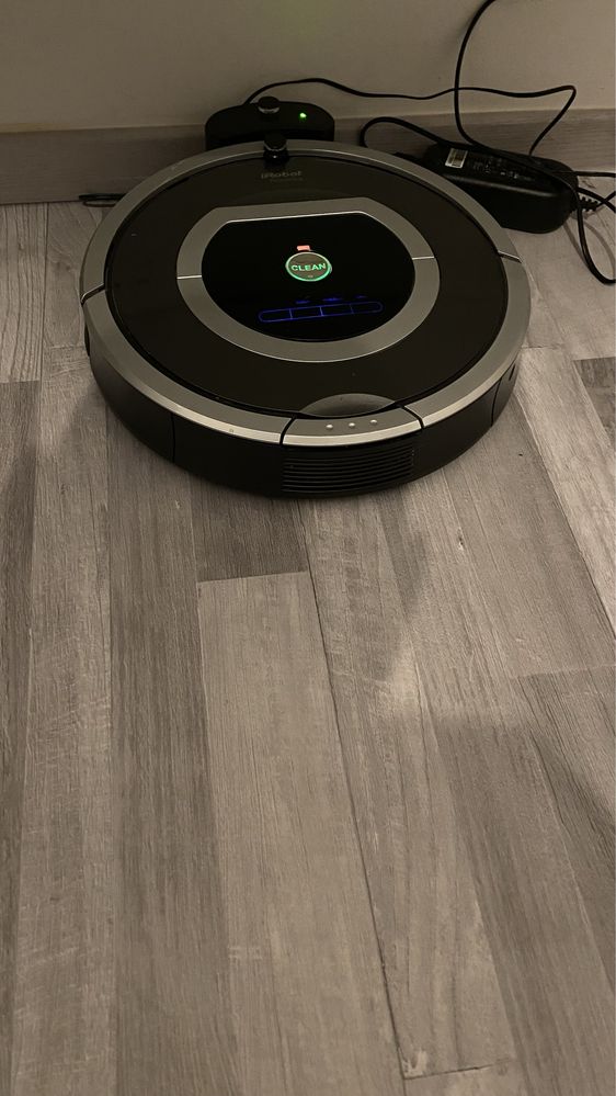 Прахосмукачка iRobot Roomba 780