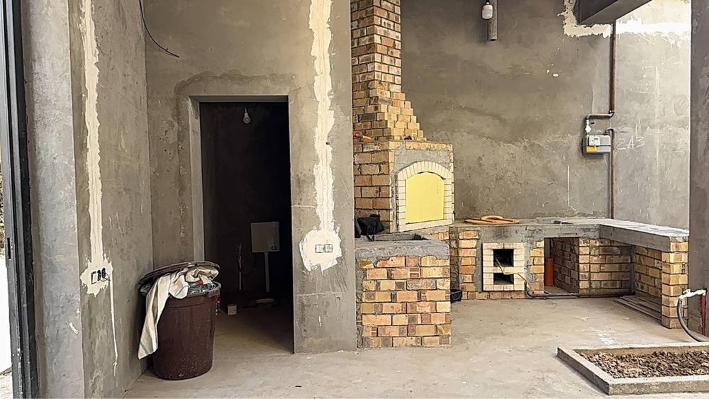 ПРОДАЕТСЯ ДОМ на Исломобод махалля Юнусабадский район