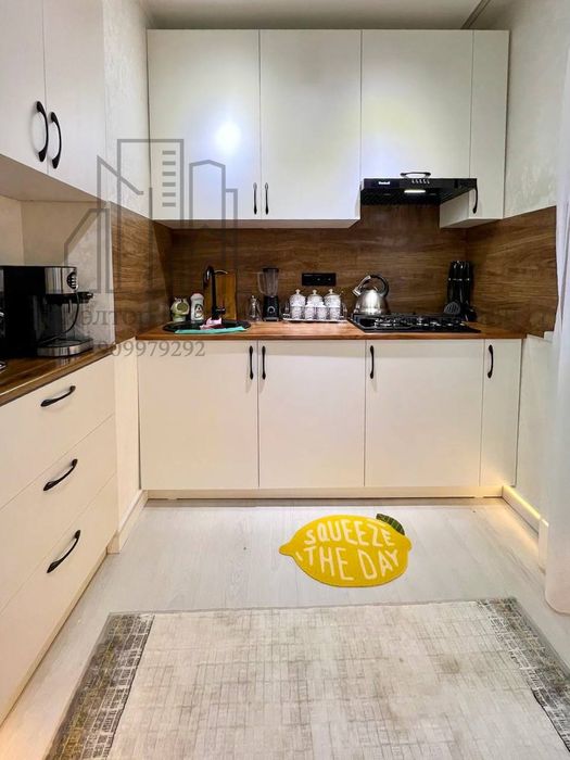 Срочно прадайутса квартера Мирзо Улугбек теннис корт