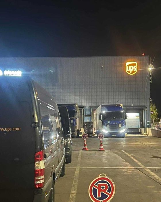 Cautam Colaboratori Cu SRL Si Dube 2/3 panouri.