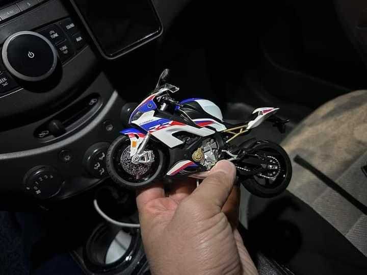 Kawasaki ninja H2R , Yamaha R1, bmw s10000rr alloy madelari