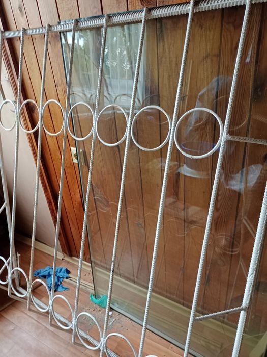 Решетка металлическая