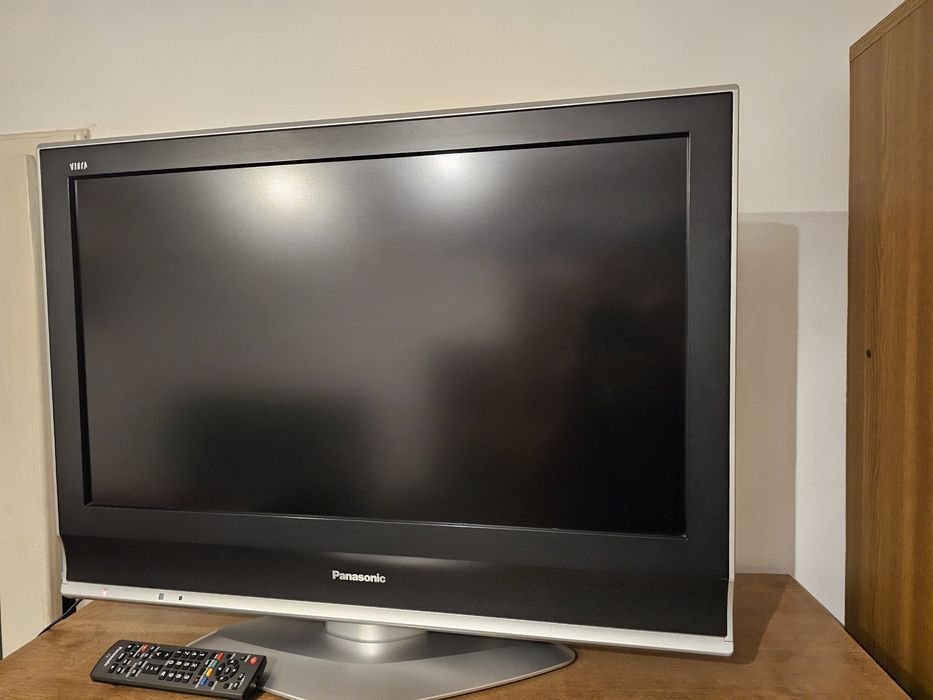 Televizor Panasonic 81 diagonală  HD