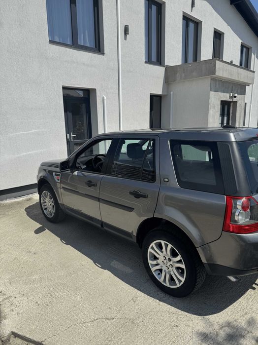 Land Rover Freelander 2