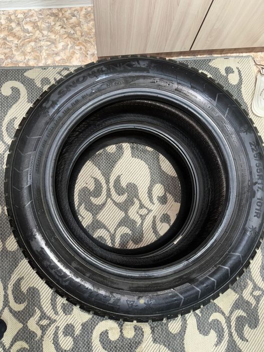 Покрышка  Triangle 225/55 R17 2шт