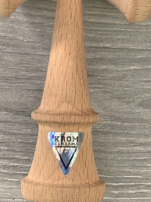 Kendama krom pop