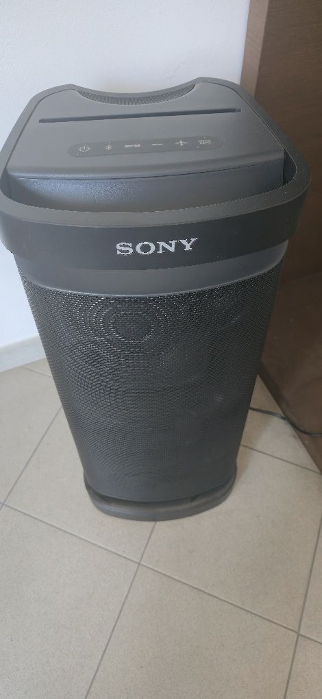 Sony  srs 700 LIVE LOUD