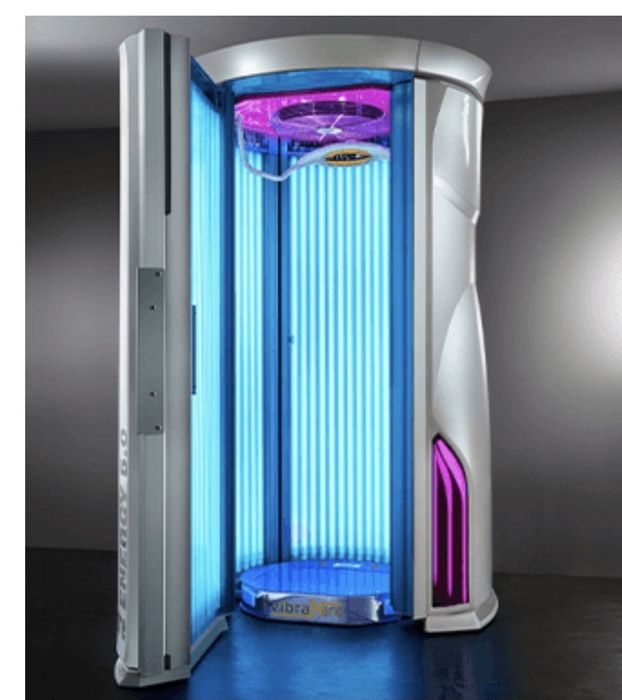 СОЛЯРИЙ. Продам Вертикальный  солярий. ПРОДАМ солярий..