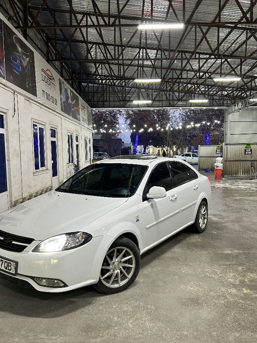 Jentra holati yaxshi kraska faqat kapotda bor