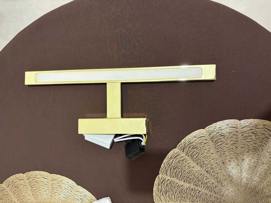 Aplice Alter The Home - LED