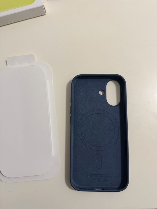 Husa Apple iPhone 17 originale