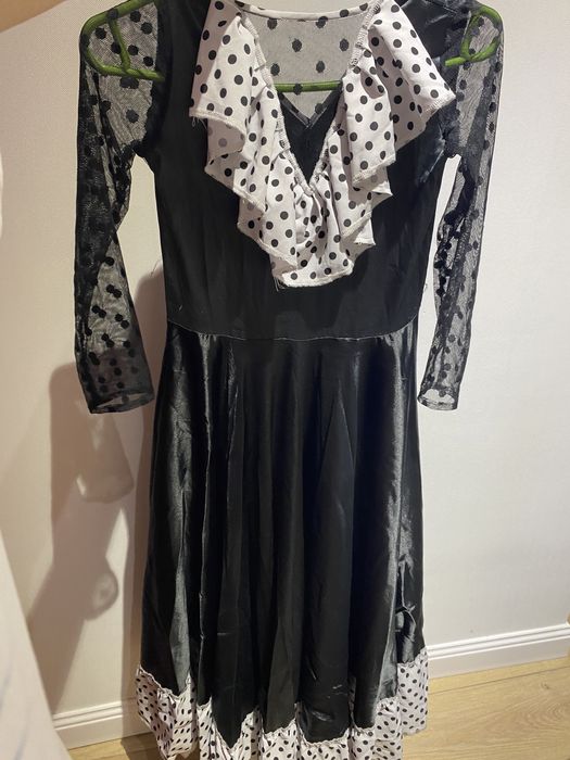 Испанский костюм черно белое