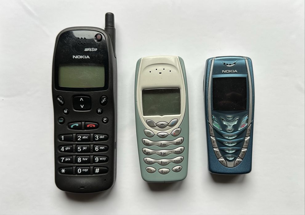 Mini colectie tel Nokia 232 3410 7210