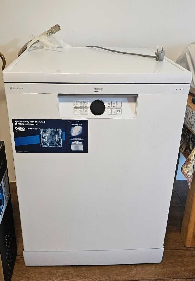 съдомиялна BEKO BDFN 26640 WC