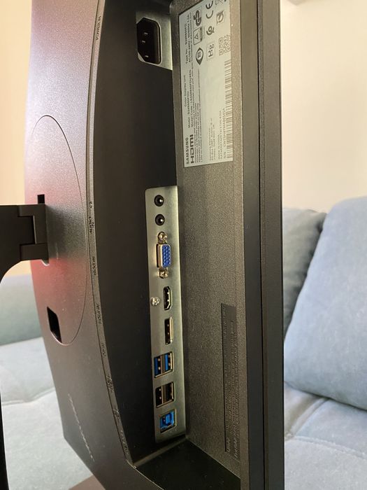 Monitor samsung led 27 inci