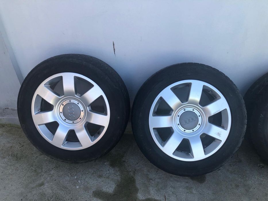 Jante audi a8 R17 cu anvelope iarna 235 55 17
