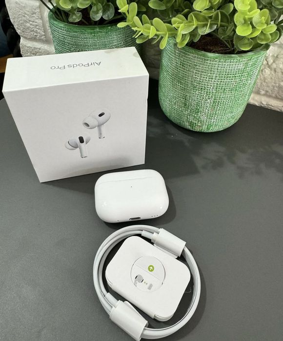 Слушалки чисто нови