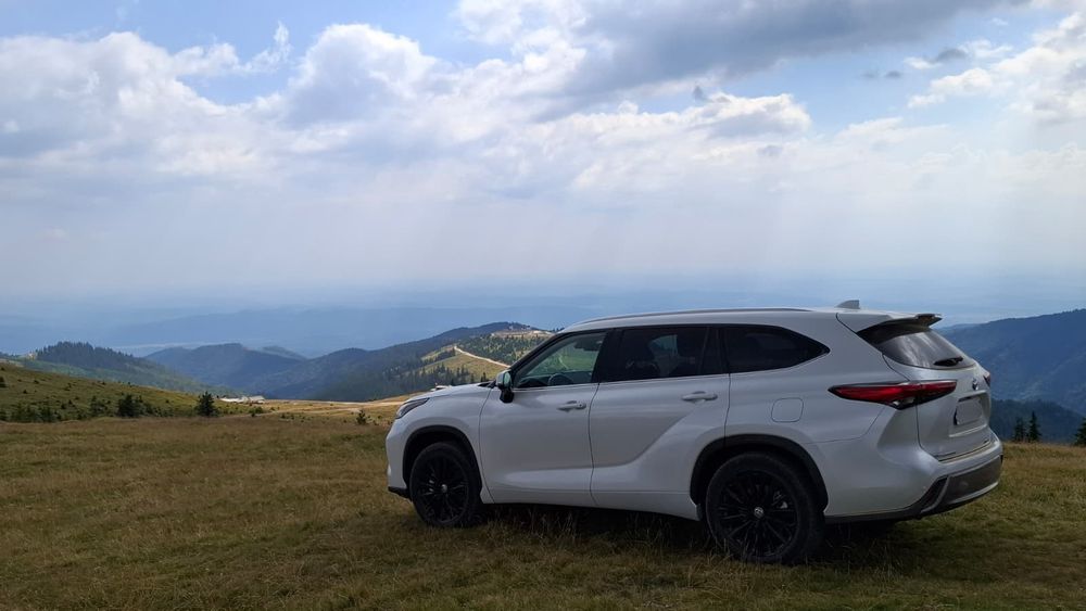 Toyota Highlander hibrid  Luxury FULL