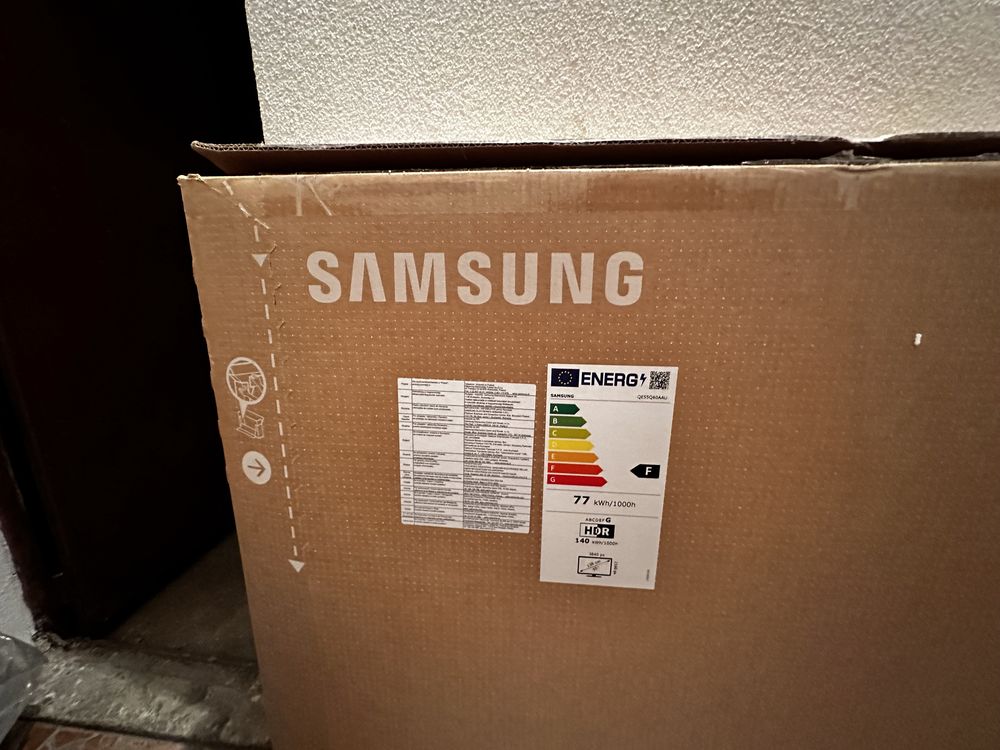 Телевизор Samsung 55Q60A, 55" (138 см), Smart, 4K Ultra HD, QLED