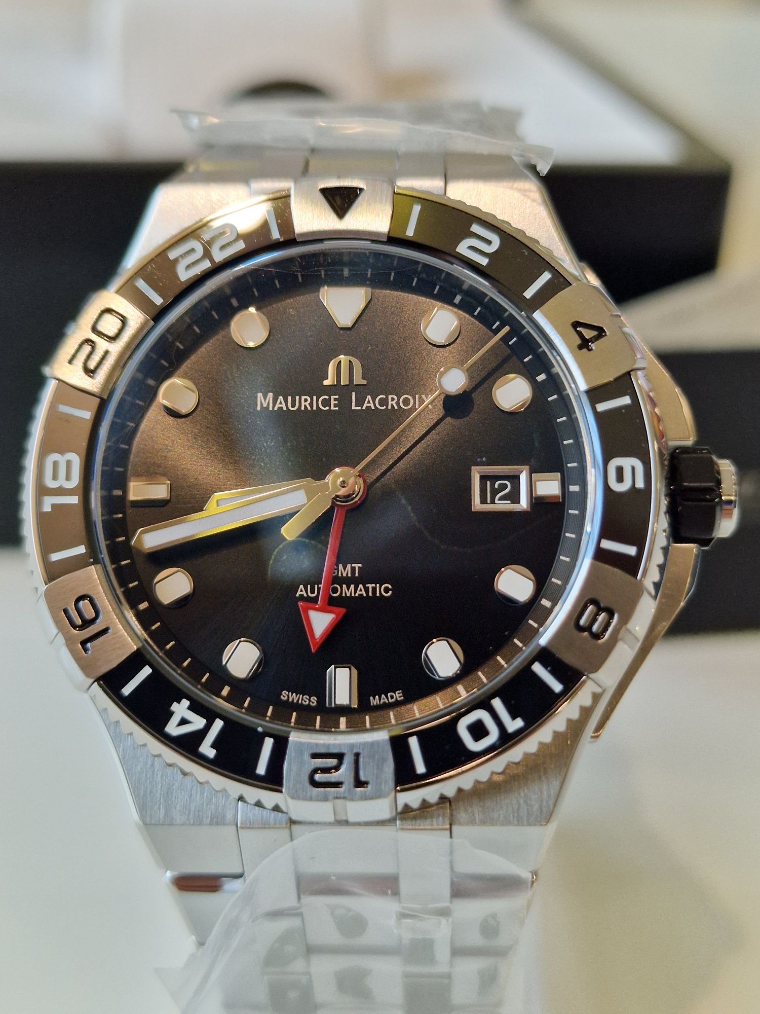 Maurice Lacroix Aikon Venturer GMT Automatic