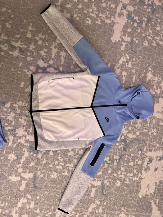 nike tech fleece