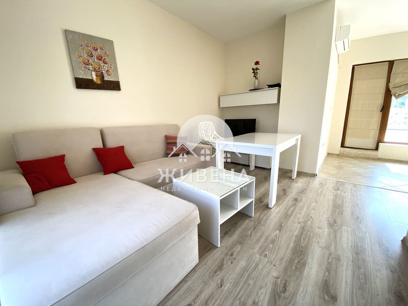 Продавам 3-стаен мезонет, кв. Аспарухово, 165 кв.м, морска панорама