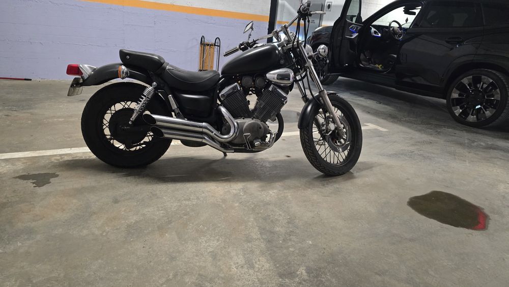 Motocicleta Yamaha Virago