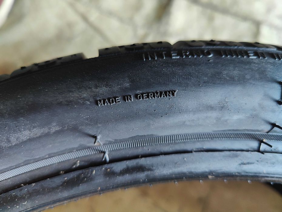 4 зимни гуми 235/35R19 Pirelli Sottozero W240 SerieII (N1) 87V DOT2625